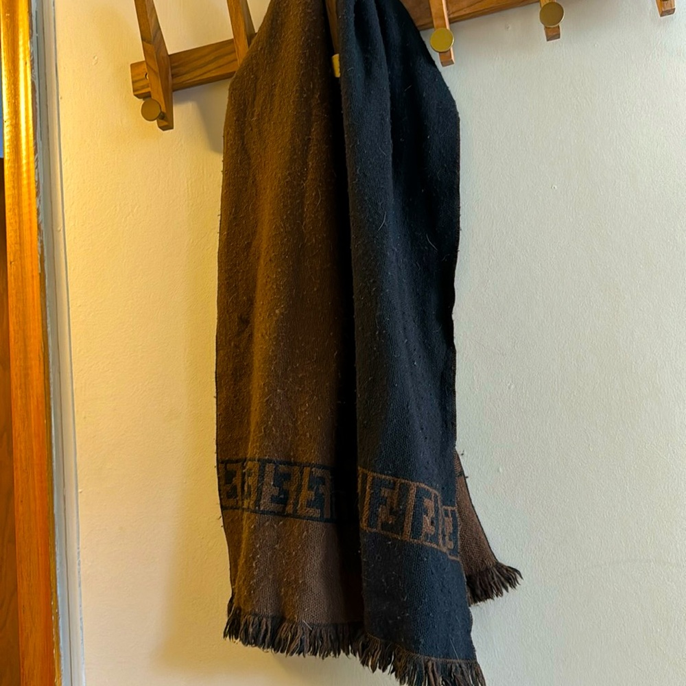 Men’s Vintage Fendi Scarf